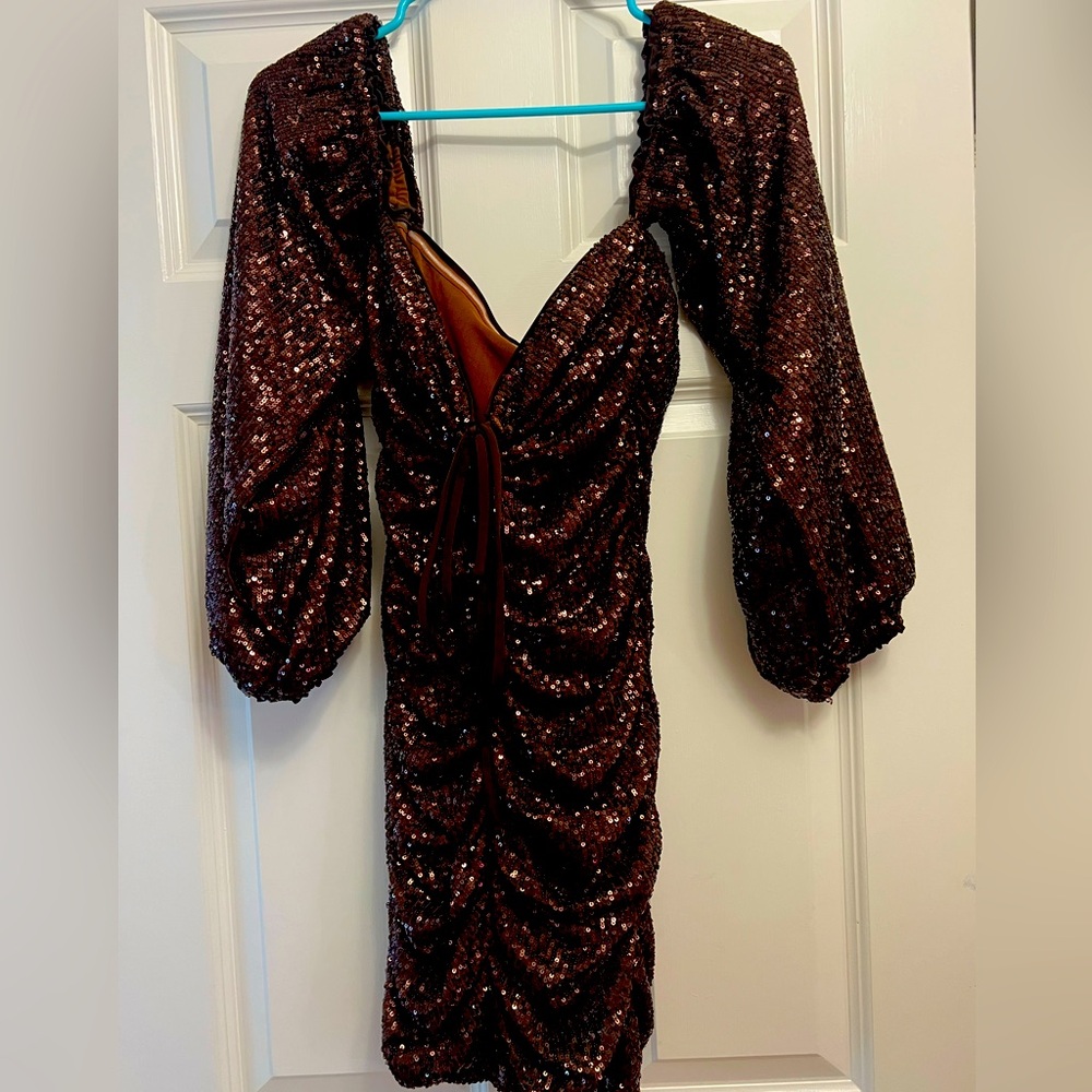 Lovers and Friends Amber Sequin mini dress size S in Cappuccino. Hoco, cocktail? - Picture 2 of 5